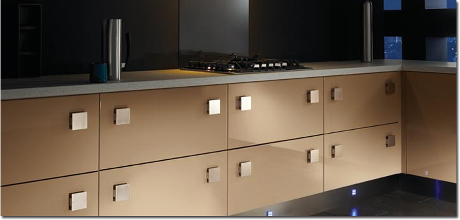 reflections moch fitted kitchen